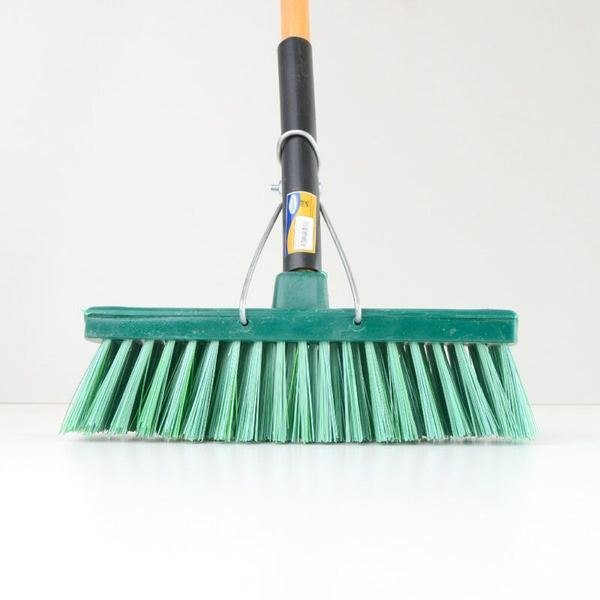 Extra Strong Sweeper (Medium) + Handle C15FH