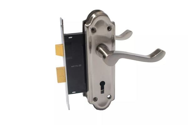 2 Lever Lockset with Oriental Design handle